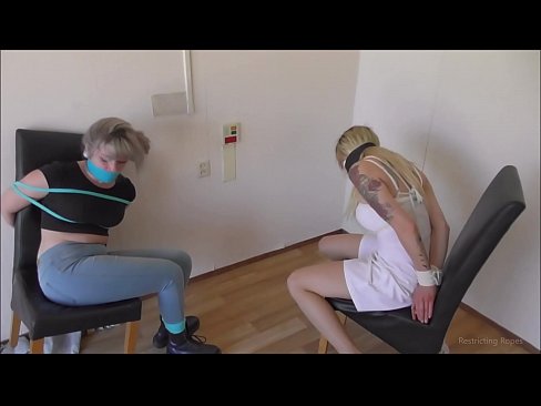 ❤️ Verslaafd / vastgebonden en de mond gesnoerd / jonkvrouw in nood Russian porno at nl.sexindrag.ru ❌❤